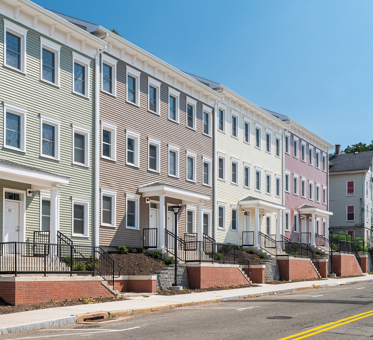 11 Crown Street apartments in Meriden, CT