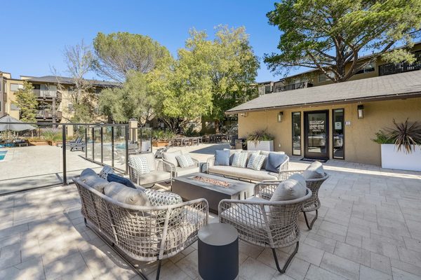 Skylark Apartment Homes apartments in Larkspur, CA