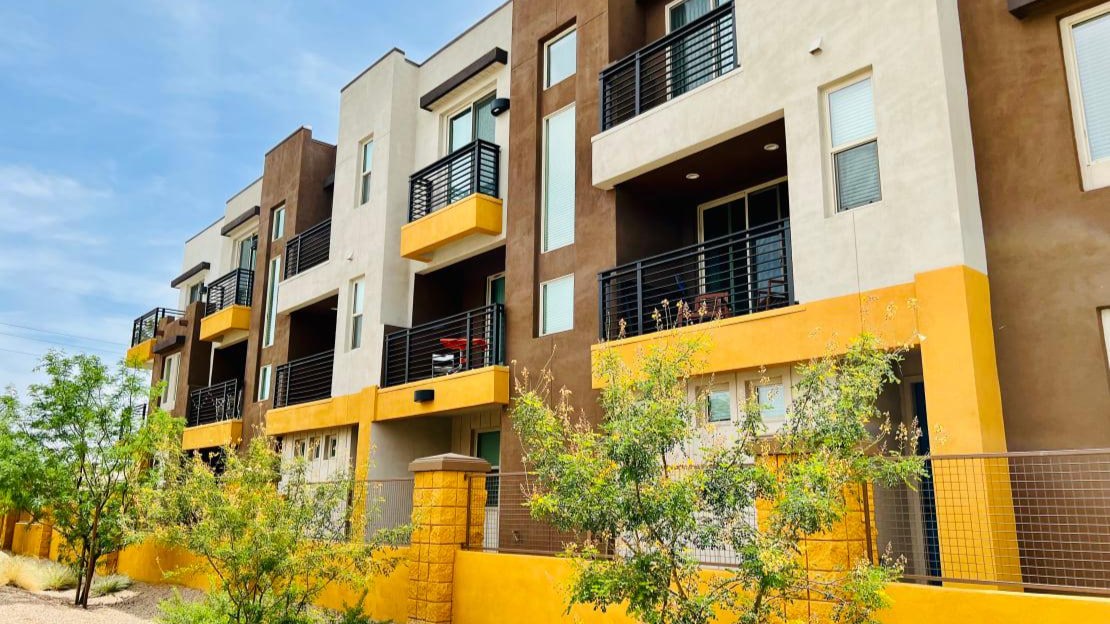 Scottsdale Hayden Townhomes apartments in Phoenix, AZ