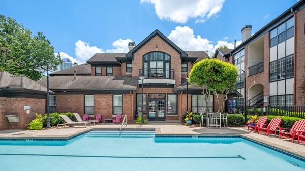 Axial Buckhead apartments in Atlanta, GA