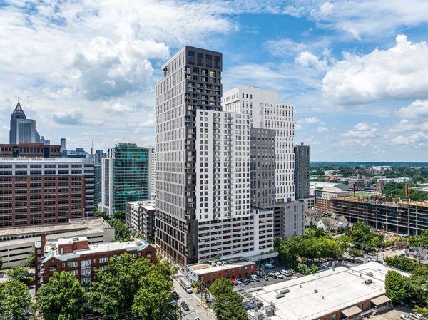 Momentum Midtown apartments in Atlanta, GA