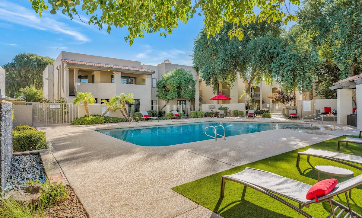 Miramonte apartments in Scottsdale, AZ