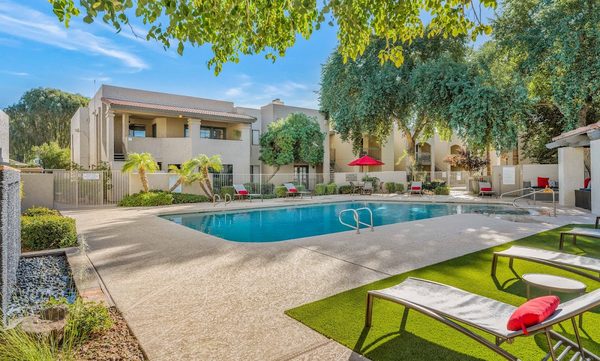 Miramonte apartments in Scottsdale, AZ