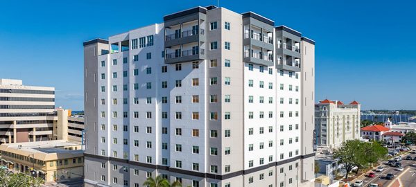 Nine20 Manatee apartments in Bradenton, FL