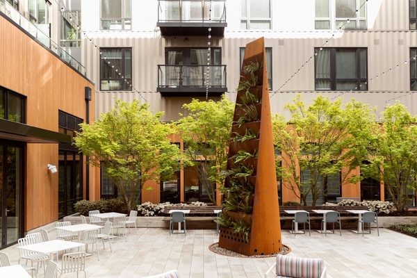 Saltwood Apartments apartments in Portland, OR