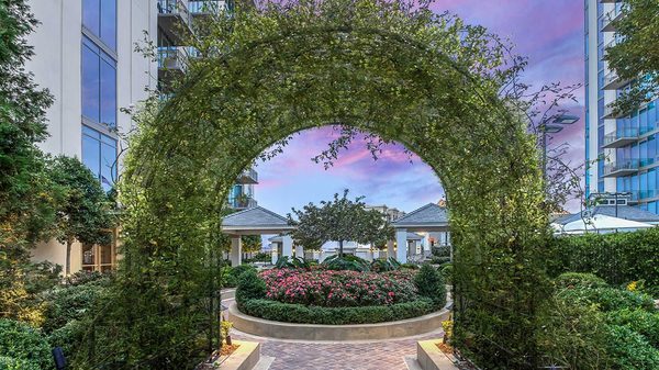 The Residence Buckhead Atlanta apartments in Atlanta, GA