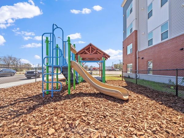 Five Points Crossing apartments in Rocky Mount, NC