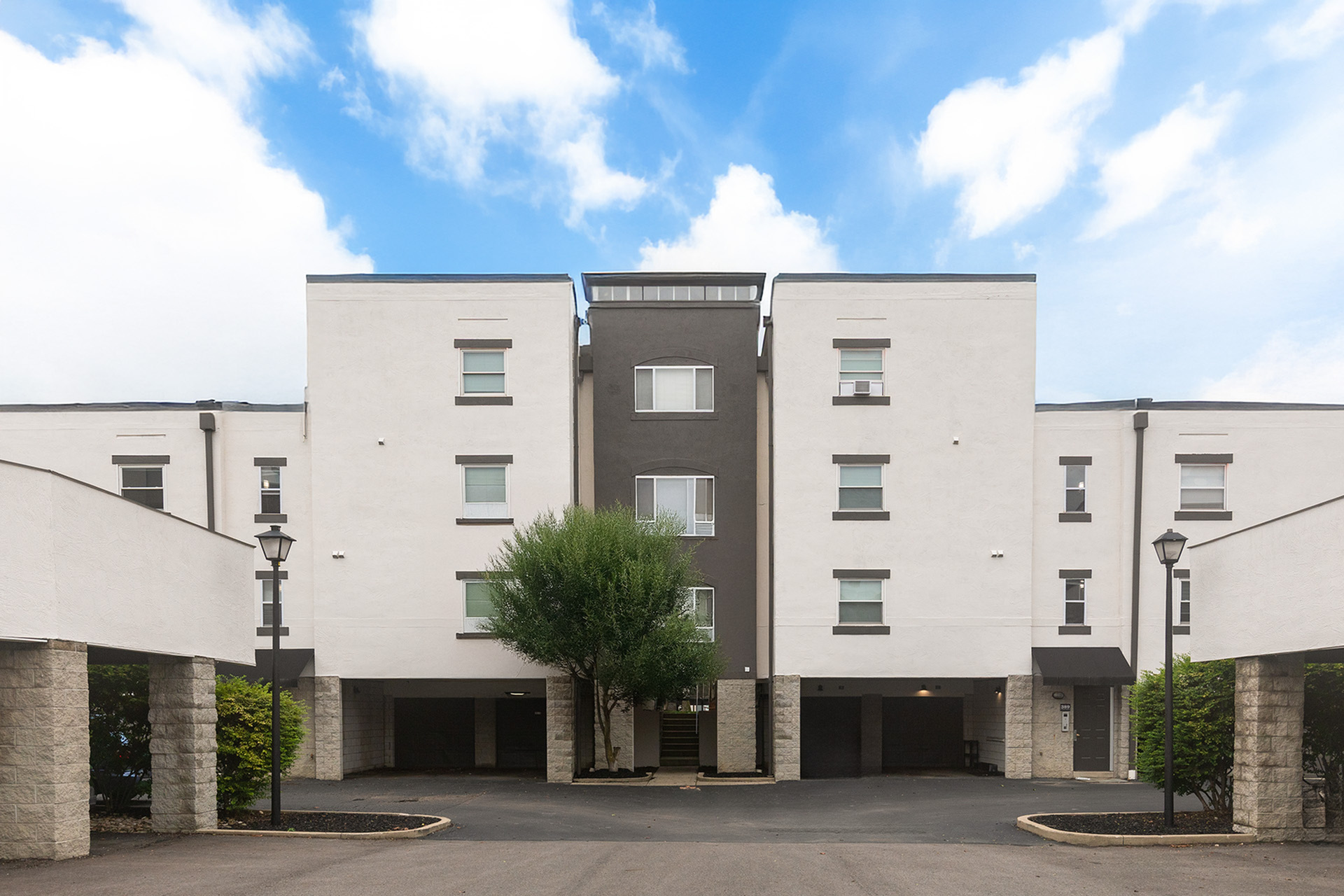 Market Mohawk Apartments - District at Parkside apartments in Columbus, OH