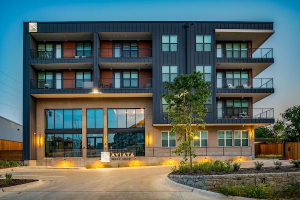 Aviata West Love apartments in Dallas, TX