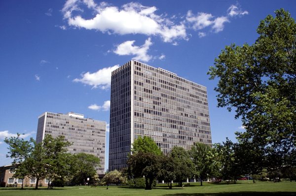 Lafayette Towers apartments in Detroit, MI