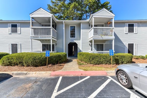 1000 Belmont Apartments apartments in Smyrna, GA