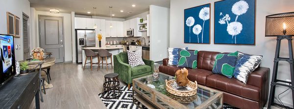 Linq at North Springs apartments in Sandy Springs, GA