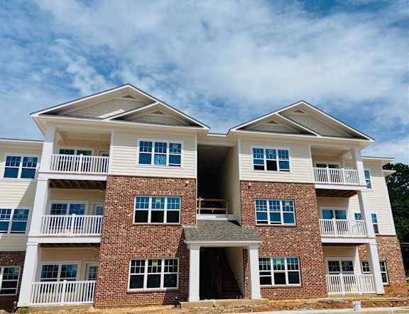 Stone Terrace II apartments in Lithonia, GA