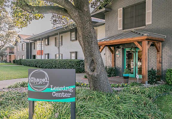 Chapel Creek Apartments apartments in Dallas, TX