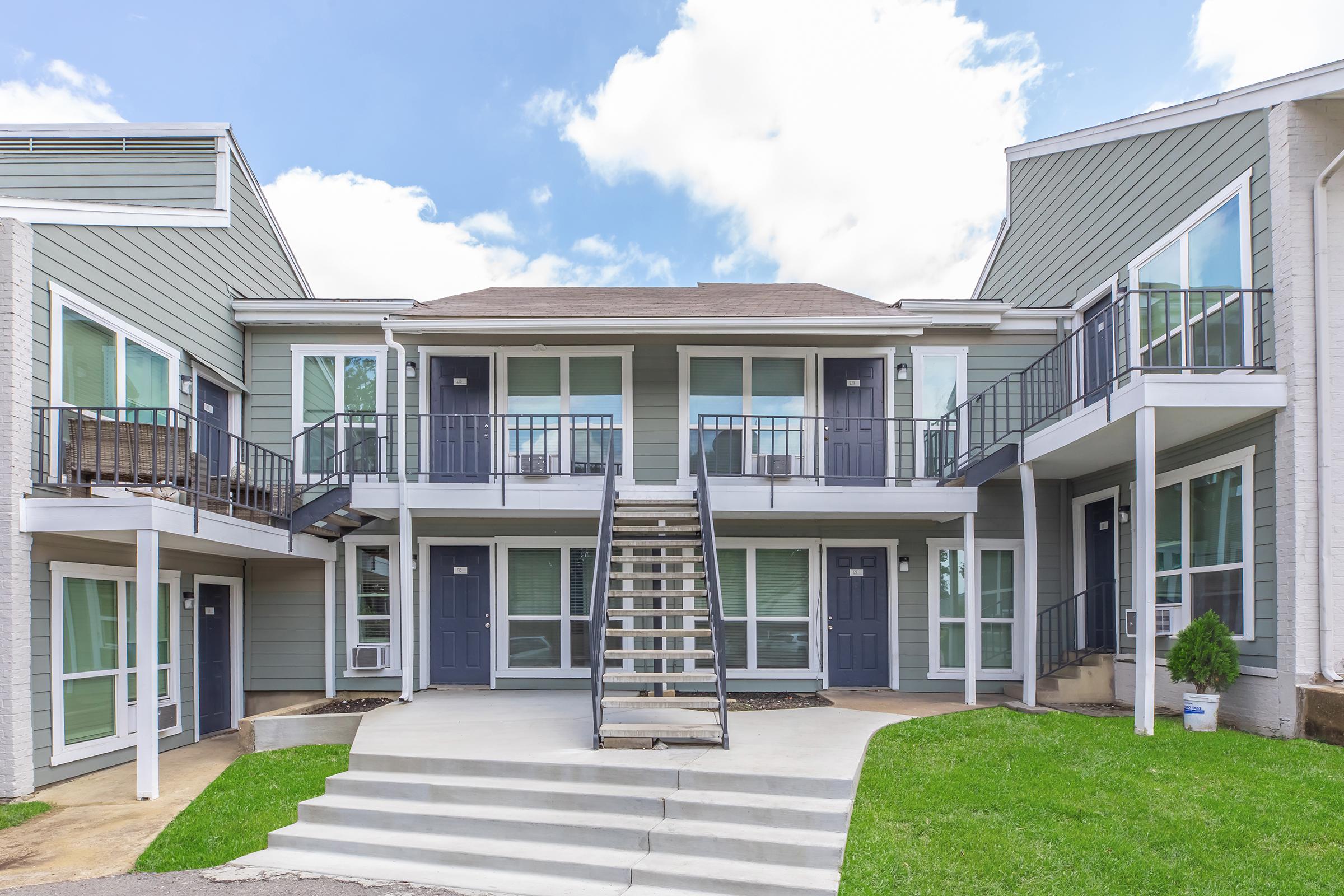 Estrella Apartment Homes apartments in Dallas, TX