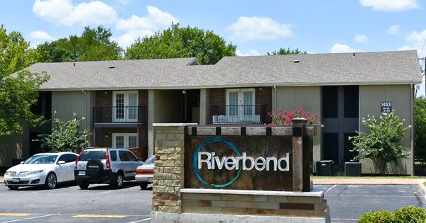 Riverbend Apartments apartments in Desoto, TX