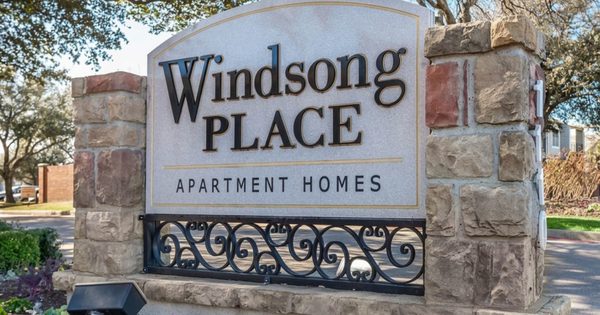 Windsong Place Apartments apartments in Desoto, TX