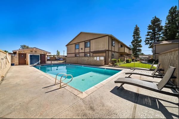 Villa Hermosa Apartments apartments in Fontana, CA