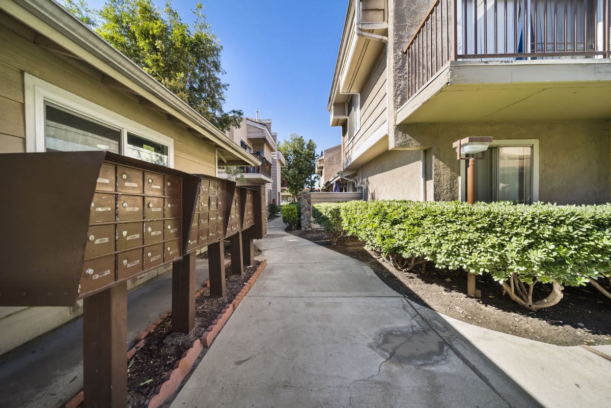 Lifestyle Apartments apartments in Fontana, CA