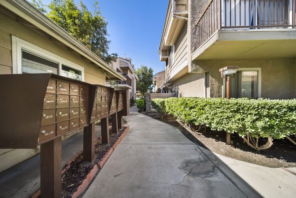 Lifestyle Apartments apartments in Fontana, CA