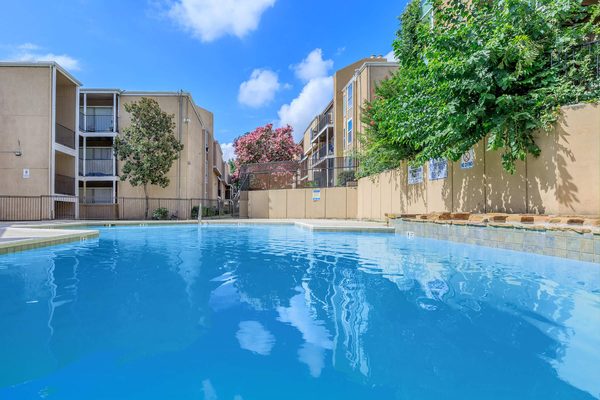 Vista Buena Apartments apartments in Dallas, TX