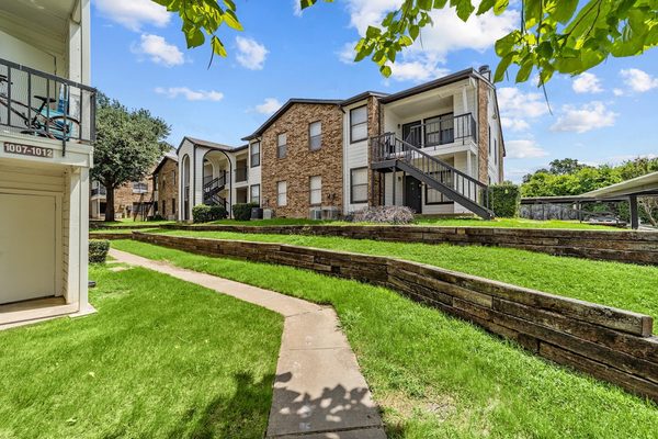Harper Apartments apartments in Dallas, TX