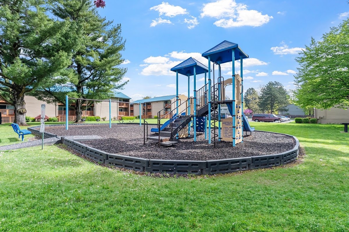 East Wind apartments in Gresham, OR