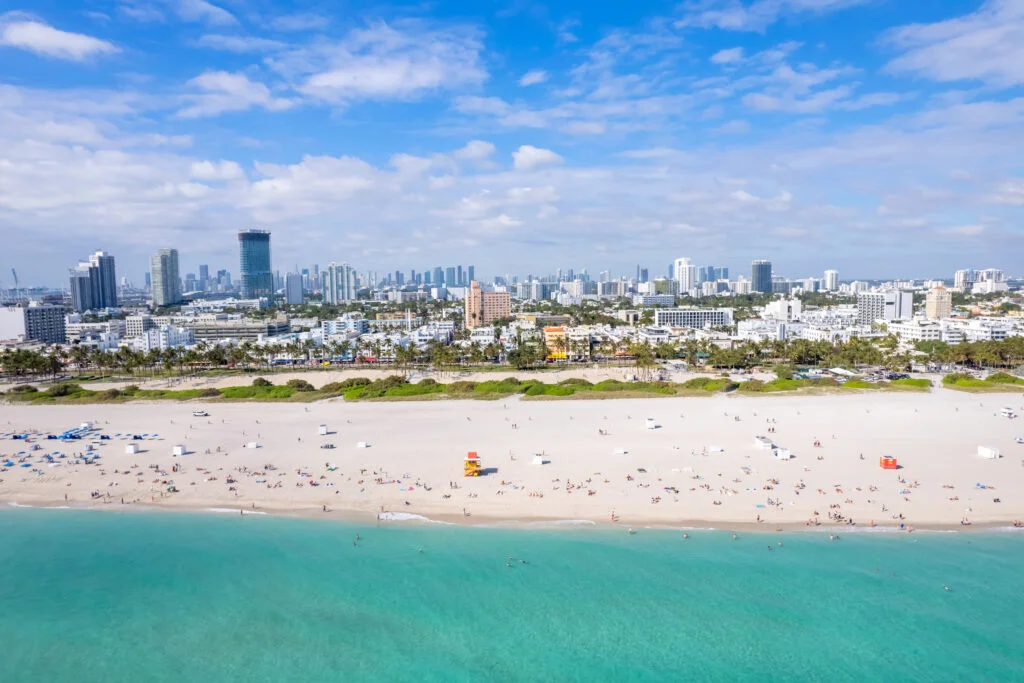 Threshold Management apartments in Miami, FL