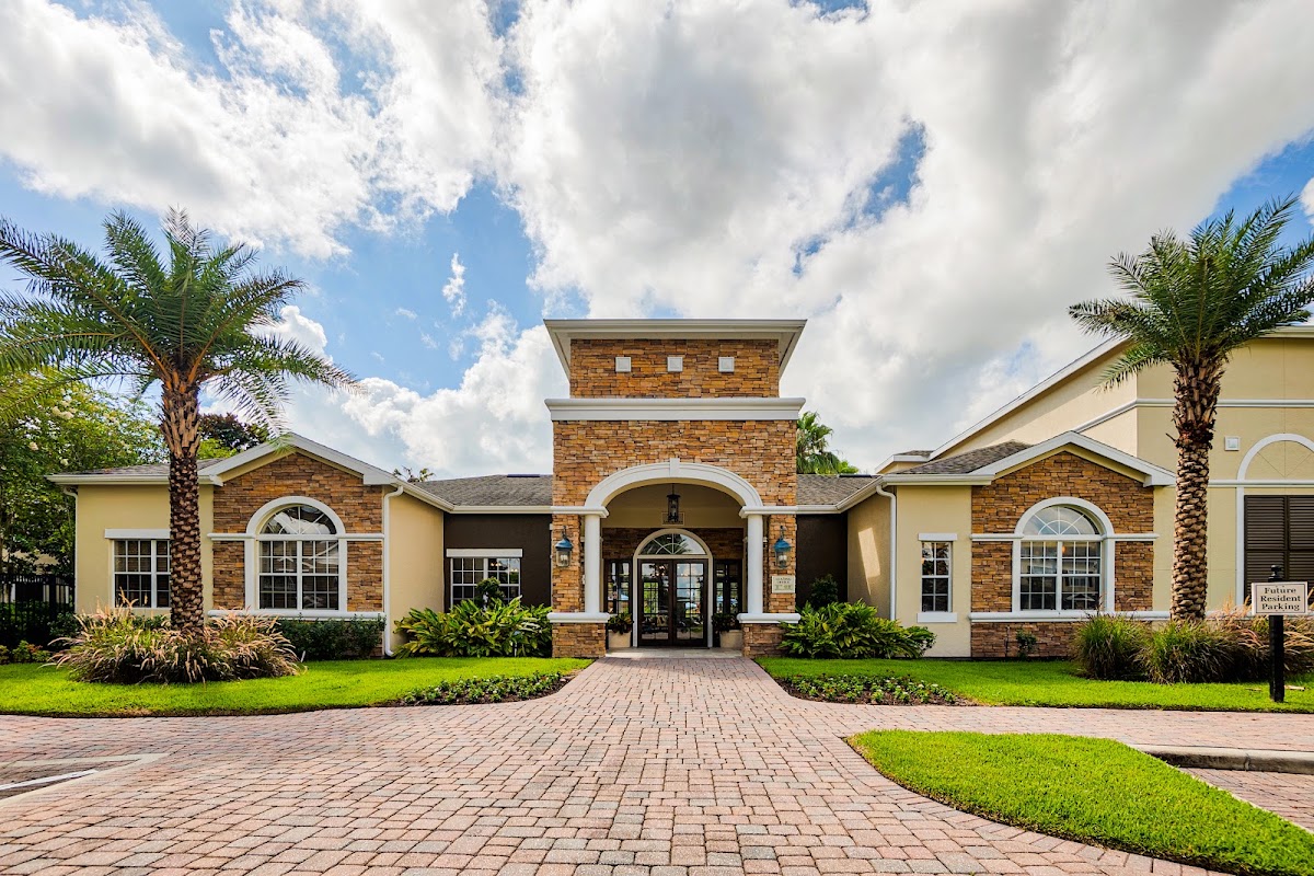 Estates at Heathbrook apartments in Ocala, FL