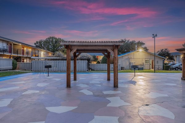 Centerville Crossing Apartments apartments in Garland, TX