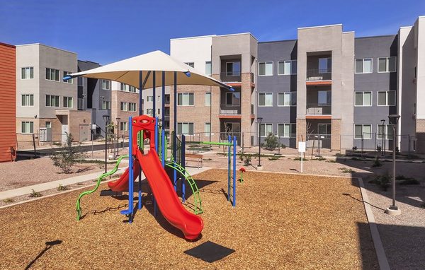 67 Flats apartments in Glendale, AZ