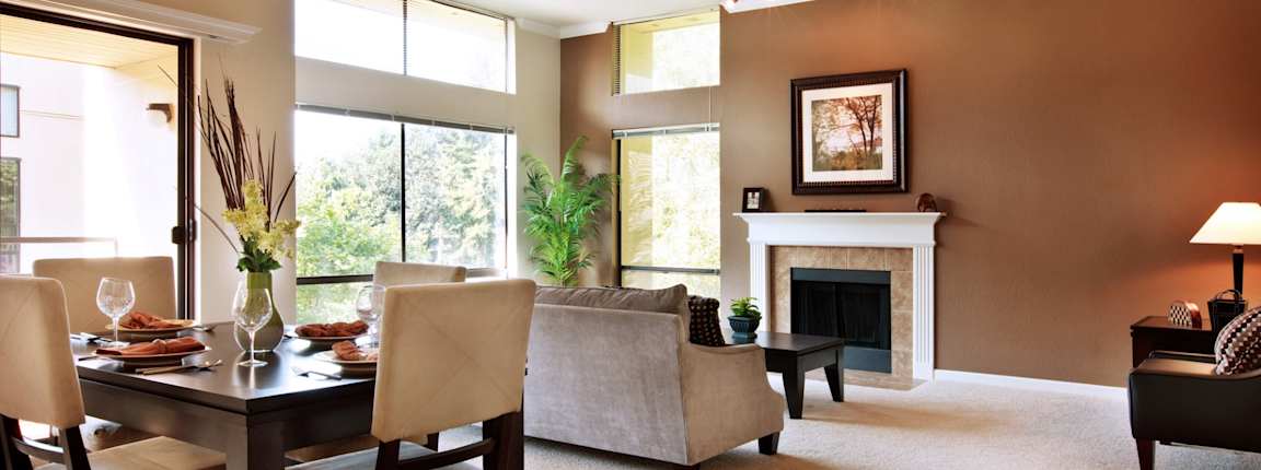 12 Central Square apartments in Bellevue, WA
