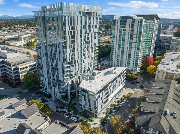 Brio apartments in Bellevue, WA
