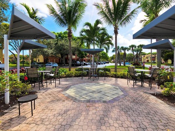 Advenir at La Costa apartments in Boynton Beach, FL
