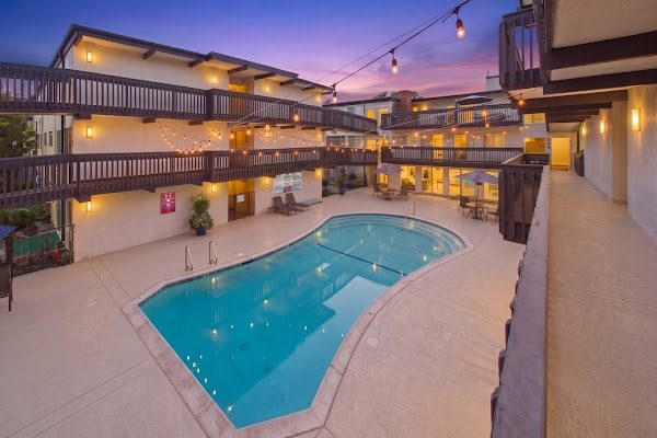 Seville Townhouse Apartments apartments in Torrance, CA