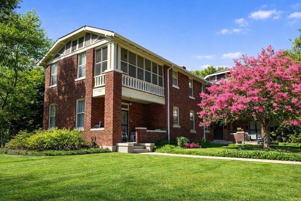 Harbert Court Apartments – Central Gardens apartments in Memphis, TN