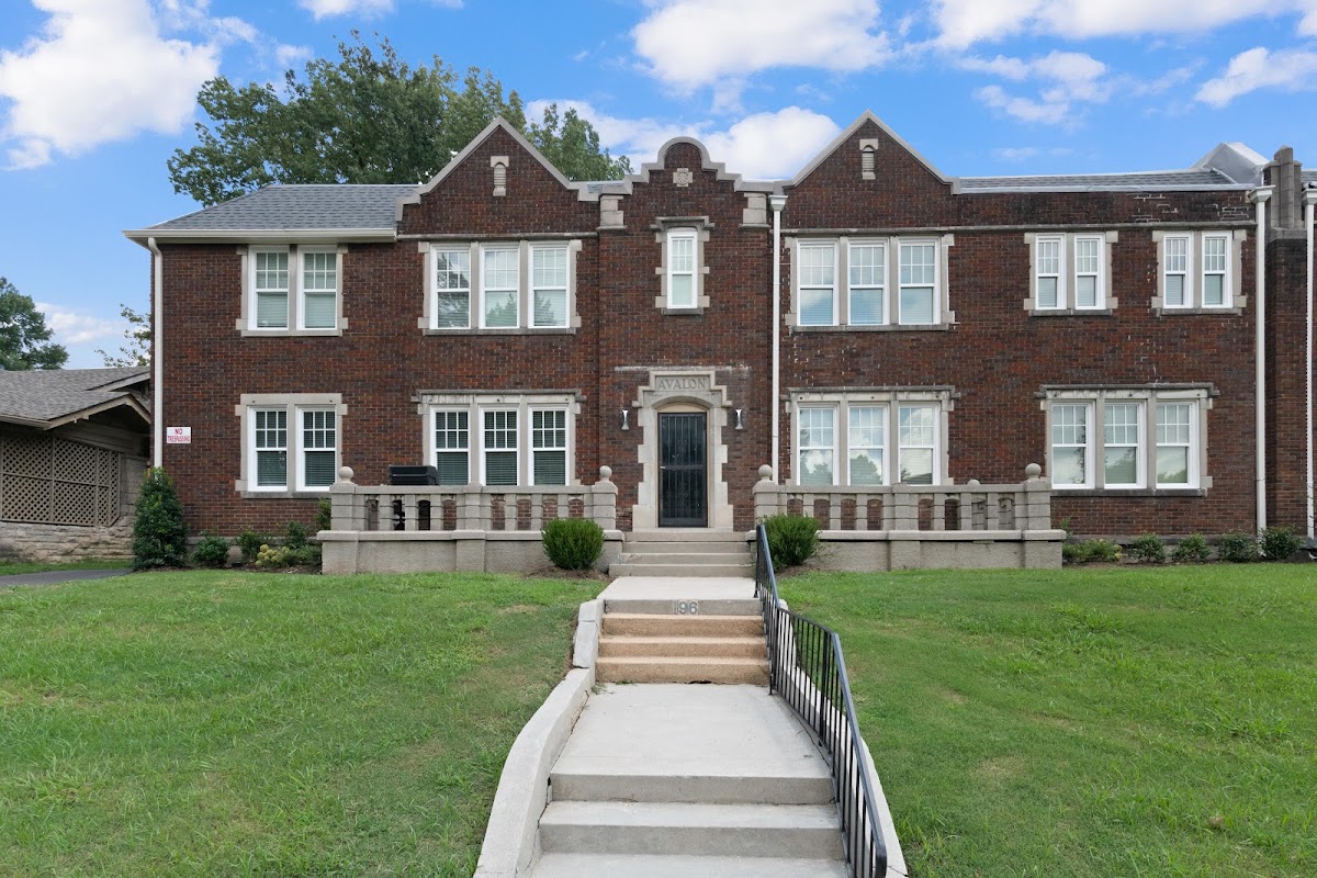 The Avalon apartments in Memphis, TN