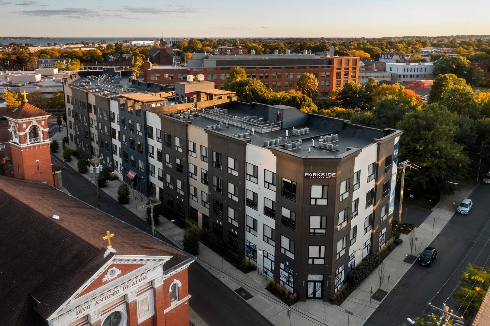 Parkside at City Crossing apartments in New Haven, CT