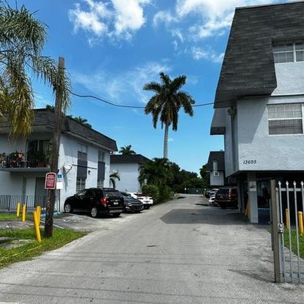 Pier44 Apartments apartments in North Miami, FL