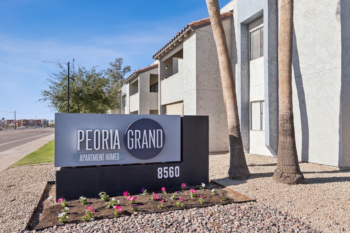 Peoria Grand apartments in Peoria, AZ