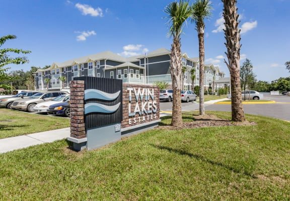 Twin Lakes Estates 1 apartments in Lakeland, FL