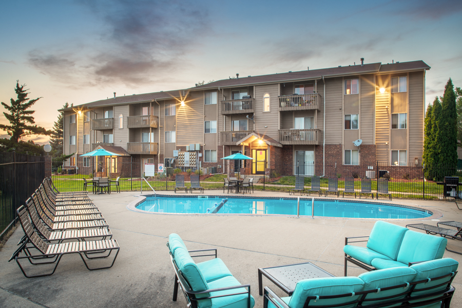 Glen Oaks by Broadmoor apartments in Sioux City, IA