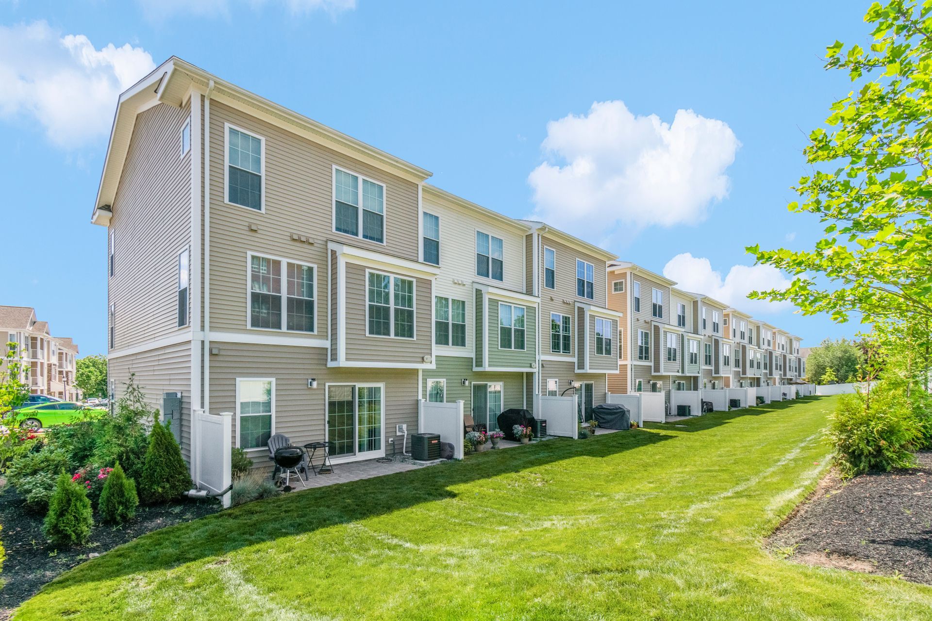 Gradient at Burkhall apartments in Weymouth, MA
