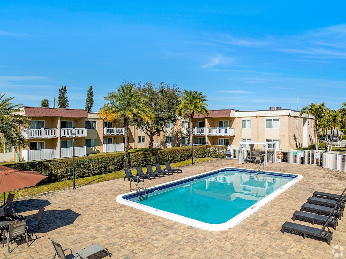 Windsor Forest Apartments apartments in Pompano Beach, FL