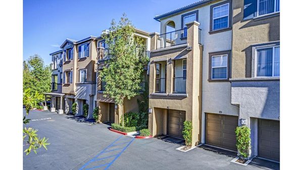 Ridgestone apartments in Lake Elsinore, CA