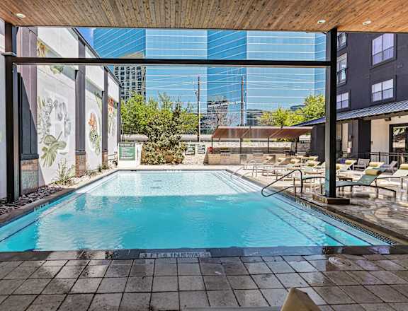 Cleo apartments in Dallas, TX
