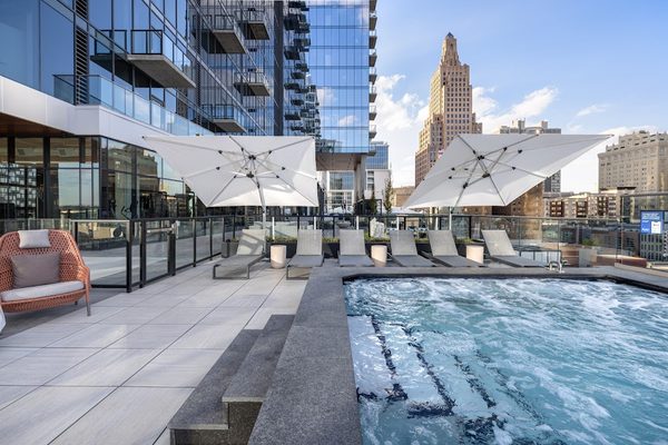 Three Light Luxury Apartments apartments in Kansas City, MO