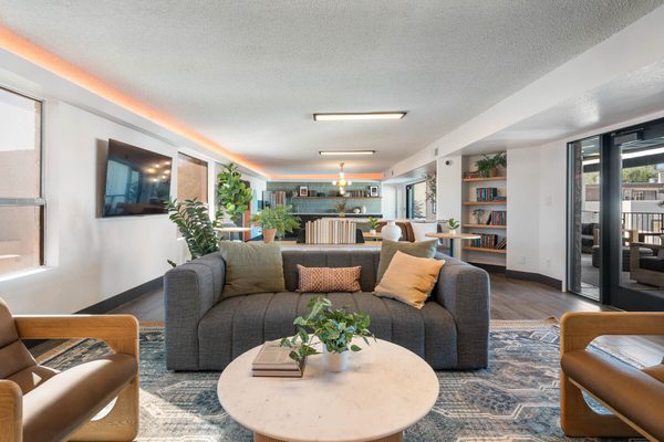 Visconti at Camelback apartments in Scottsdale, AZ