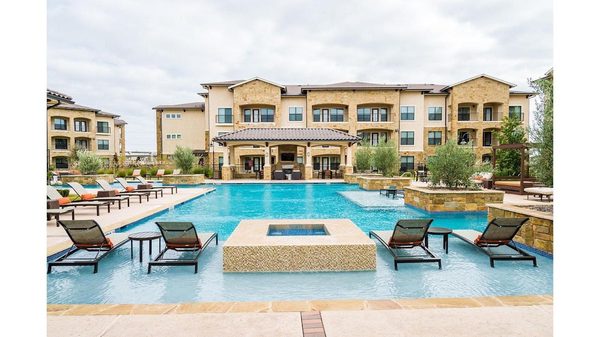 Allora Bella Terra apartments in Richmond, TX