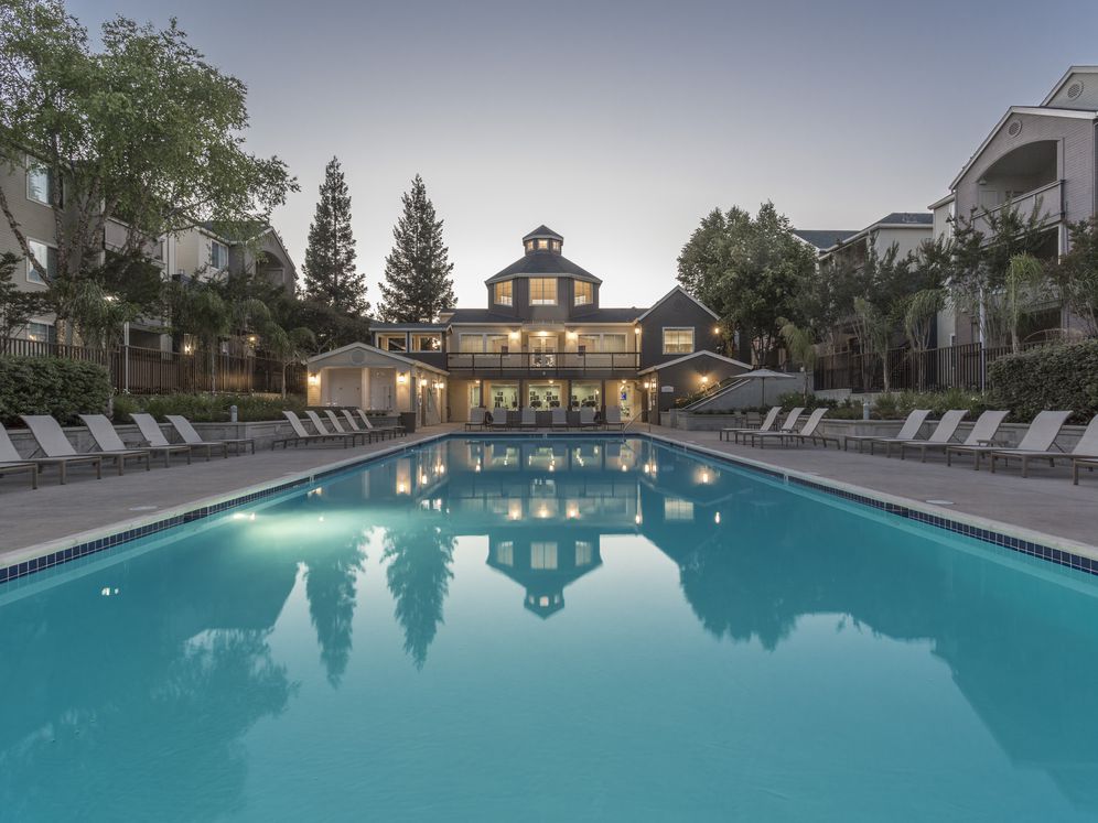 Avalon Campbell apartments in Campbell, CA